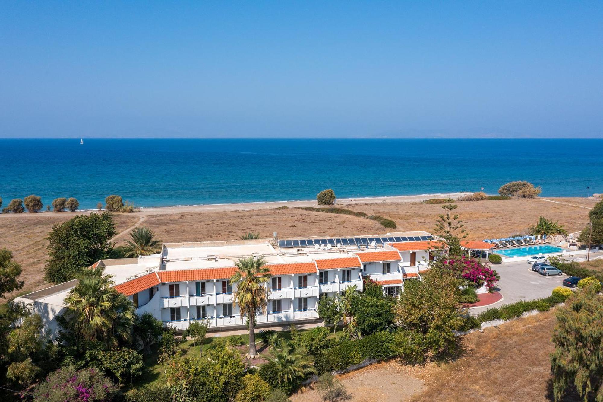 Nirvana Beach Hotel Θεολόγος Εξωτερικό φωτογραφία