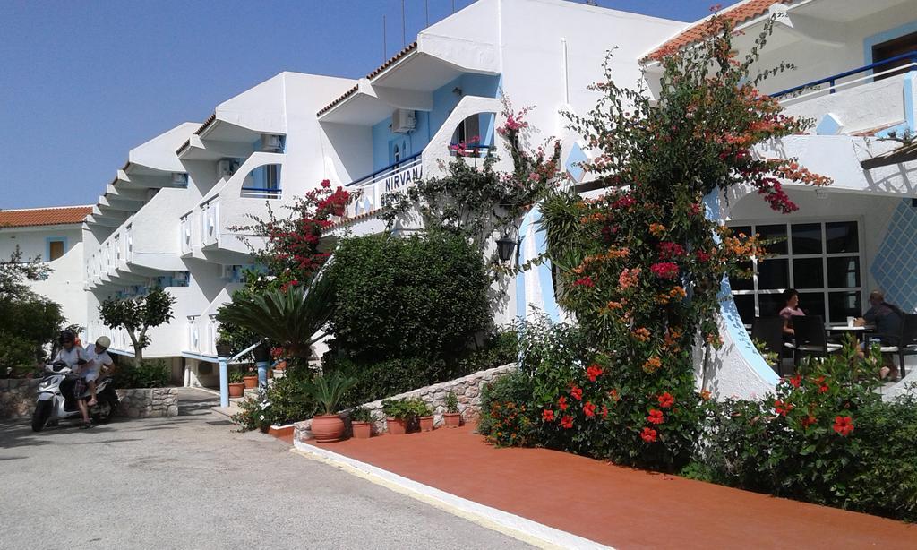 Nirvana Beach Hotel Θεολόγος Εξωτερικό φωτογραφία